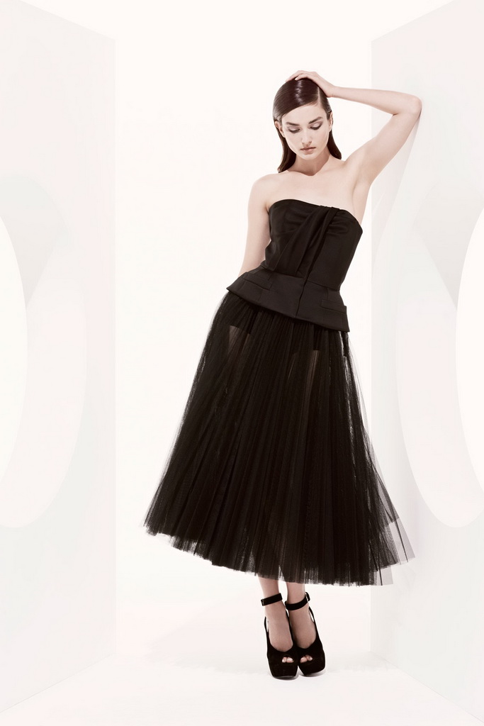 Christian Dior 13紺DƬ