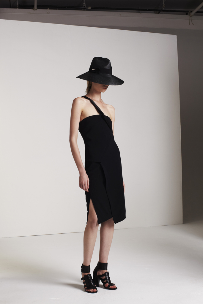 Costume National 13紺DƬ