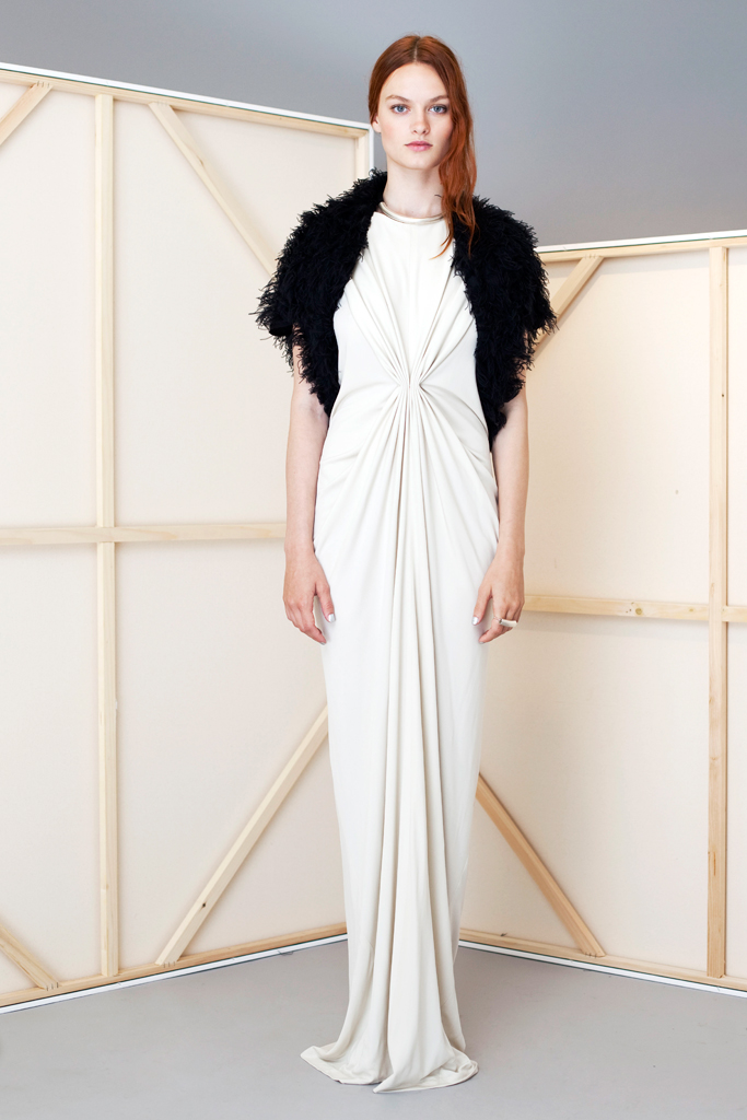 Zero + Maria Cornejo 13�紺����DƬ