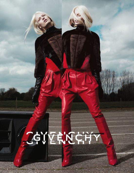 Givenchy 2012 ﶬVDƬ