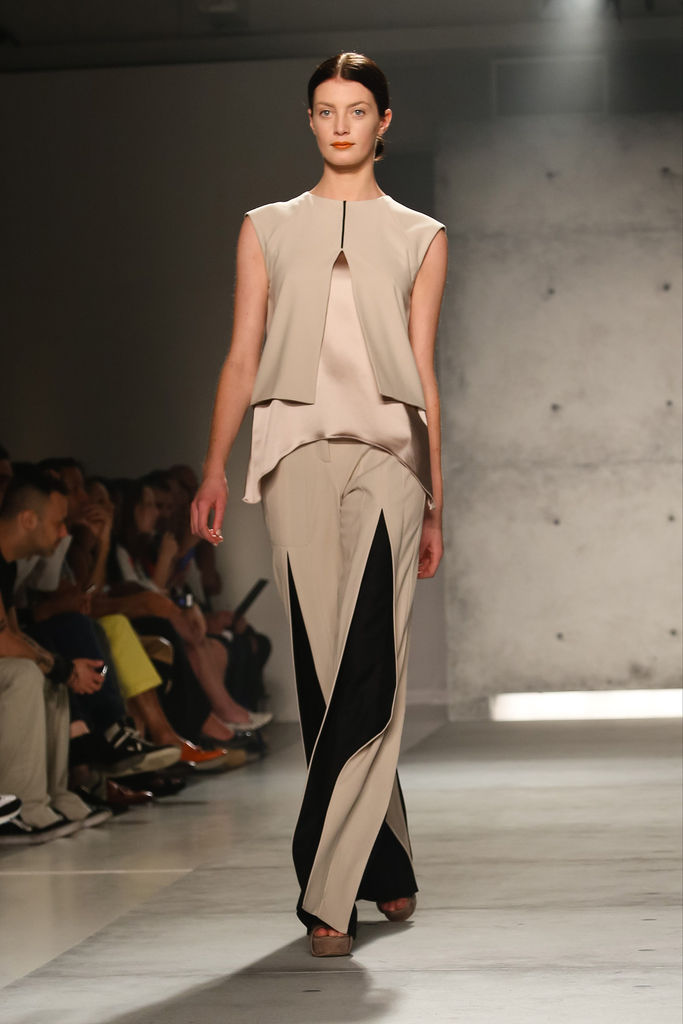 Sally LaPointe 2013DƬ