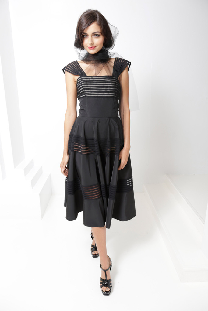 Norma Kamali 2013DƬ