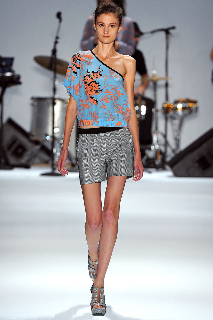 Nanette Lepore 2013DƬ