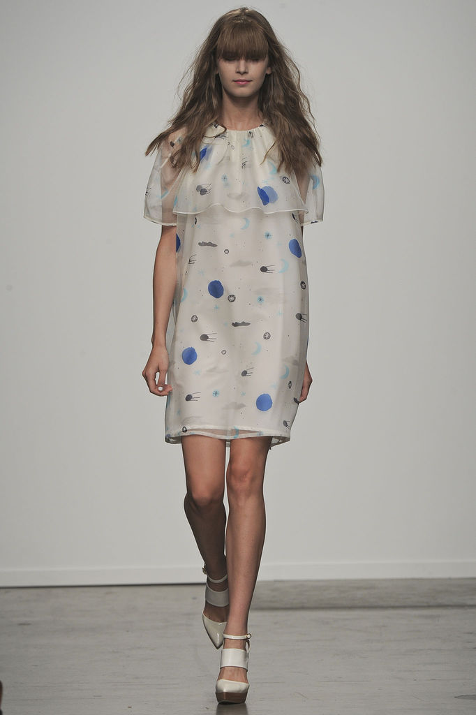 Karen Walker 2013DƬ