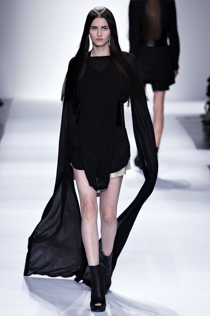 Ann Demeulemeester 2013(chng)DƬ
