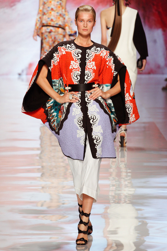 Etro 2013DƬ