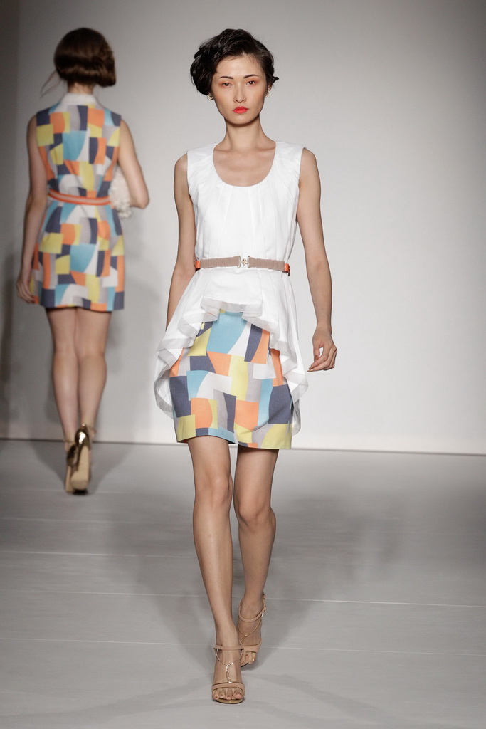 Ashley Isham 2013(chng)DƬ