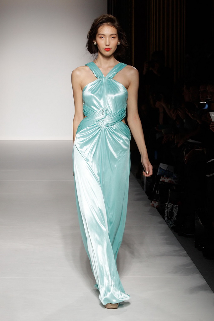 Ashley Isham 2013DƬ