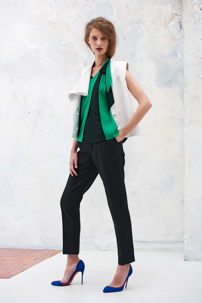 Bouchra Jarrar 2013DƬ