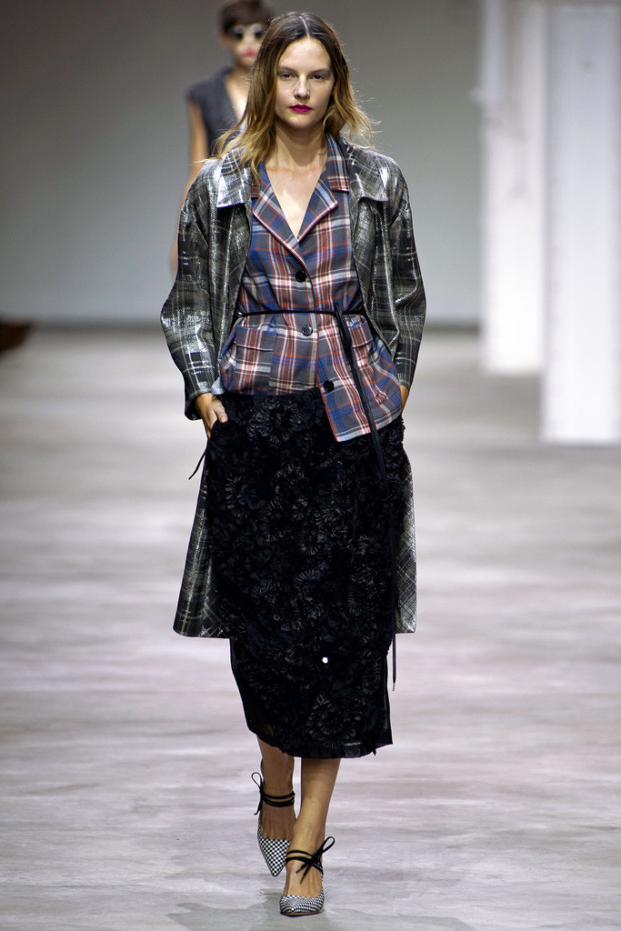Dries Van Noten 2013�����������DƬ