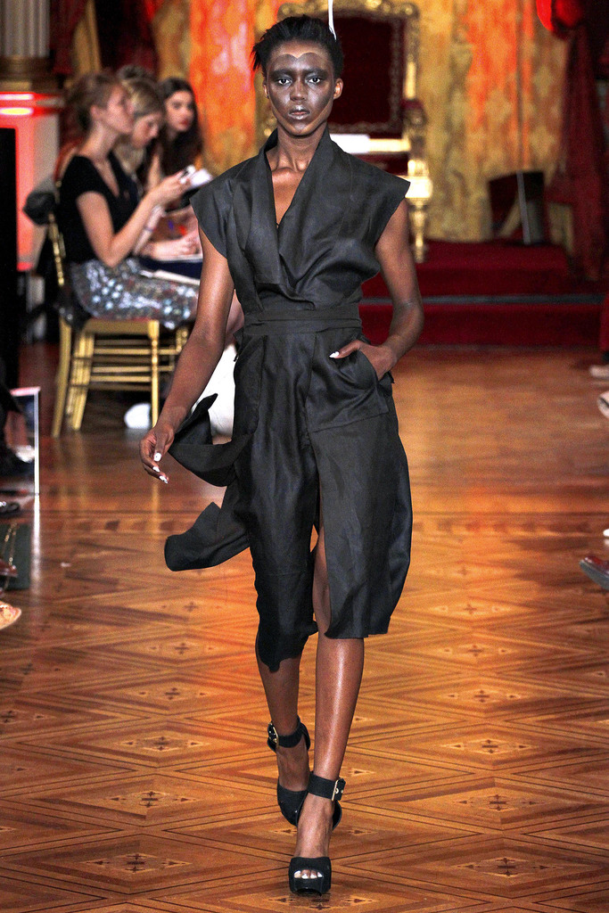 Vivienne Westwood 2013DƬ