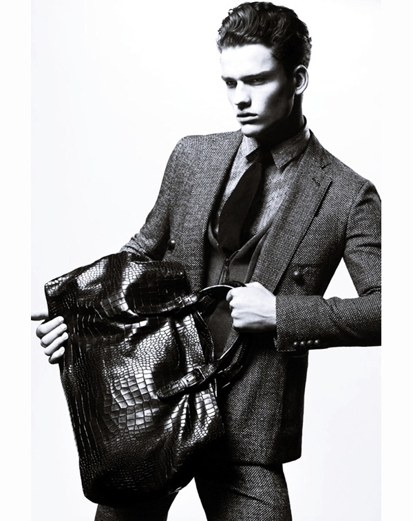 Giorgio Armani 2012ﶬbVDƬ