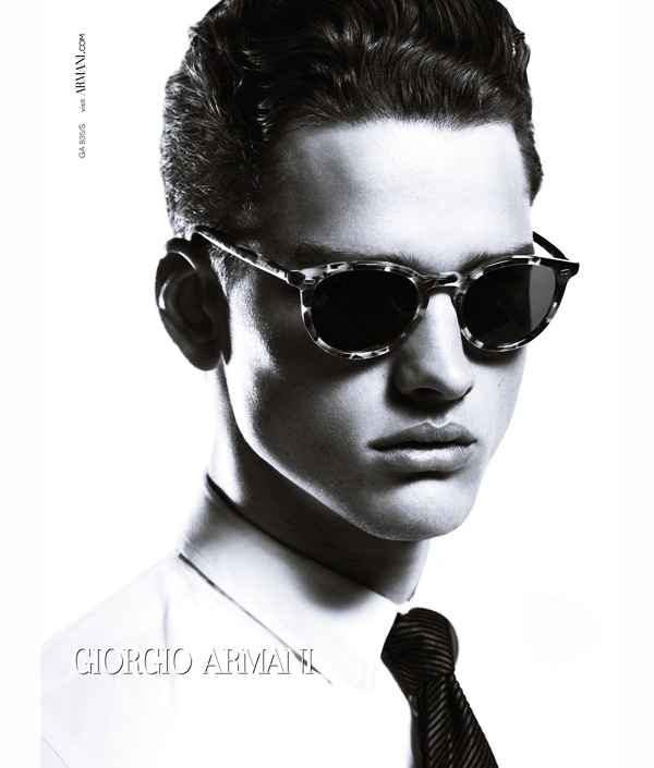 Giorgio Armani 2012ﶬbVDƬ