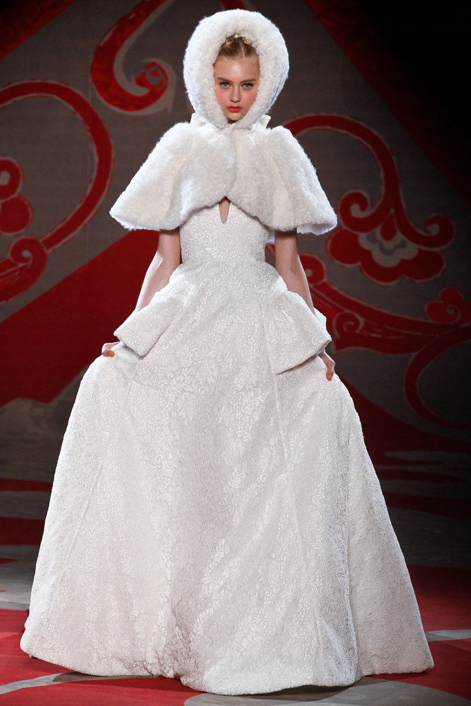 Ulyana Sergeenko 2012ﶬ߼DDƬ
