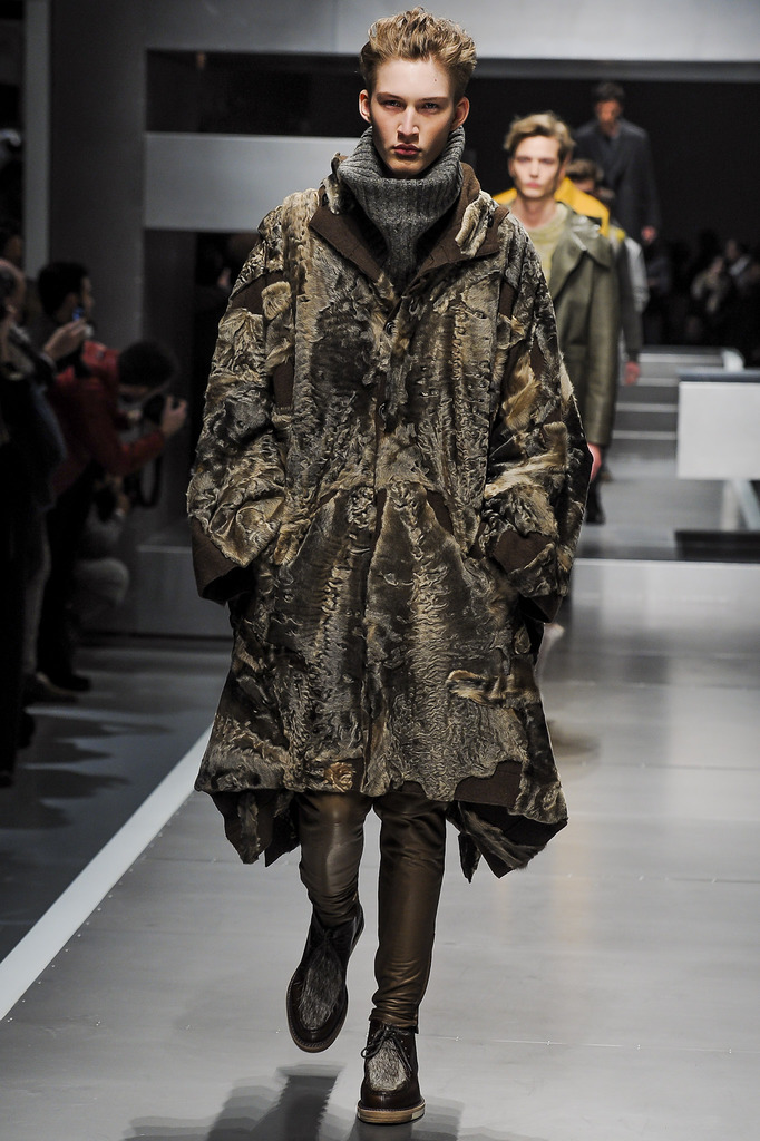 Fendi 2013ﶬbDDƬ