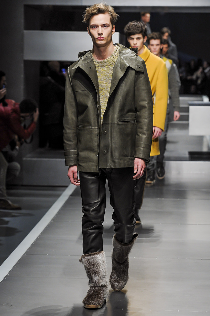 Fendi 2013ﶬbDDƬ