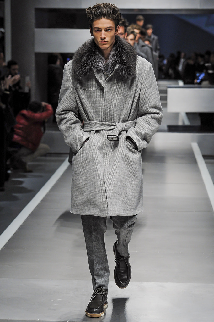 Fendi 2013ﶬbDDƬ