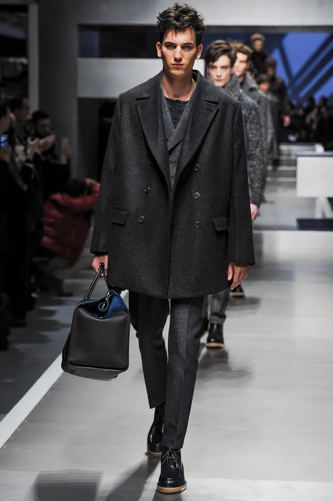 Fendi 2013ﶬbDDƬ