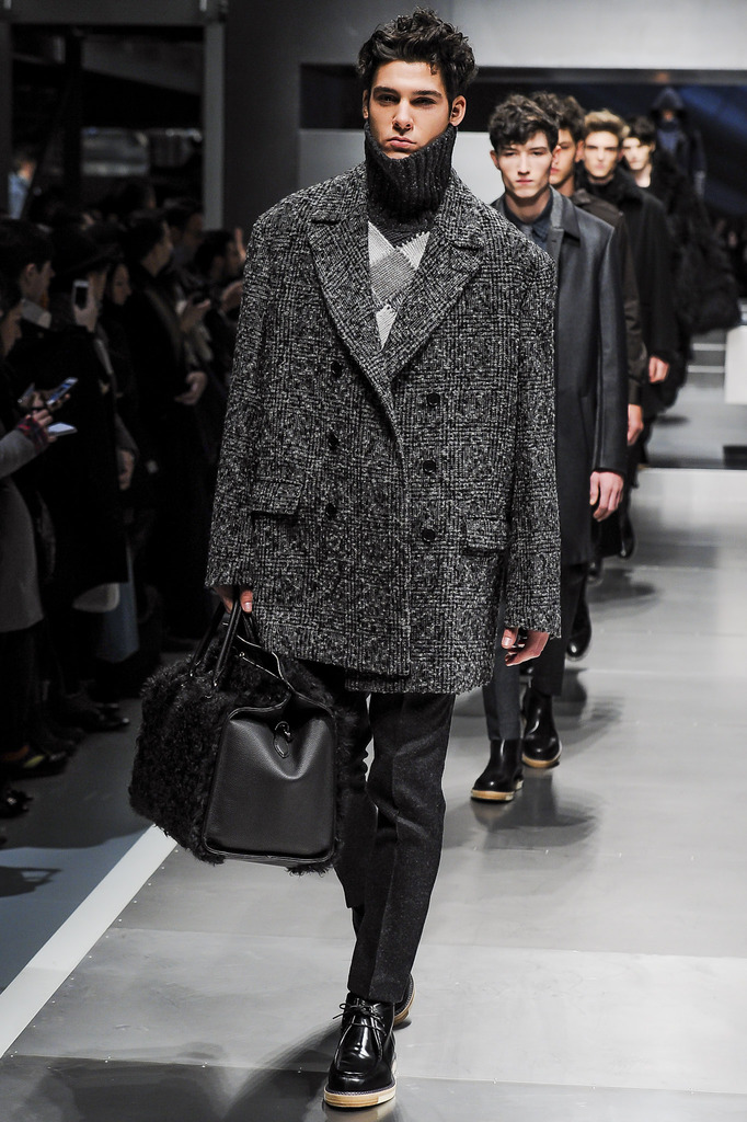 Fendi 2013ﶬbDDƬ