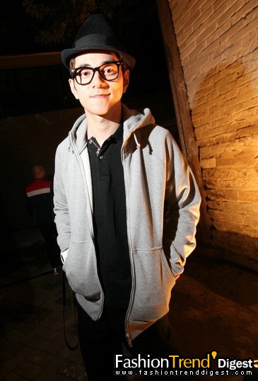 LACOSTE 75�����Ɍ�