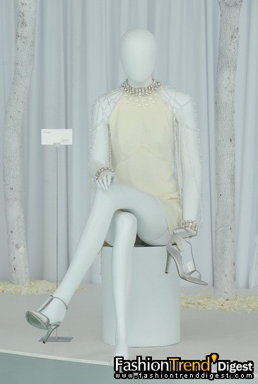 CRYSTALLIZED�OӋ��Ʒ�ƻ鼆չ