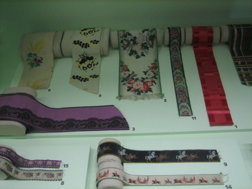 ��������r��Ů�b�����^չ�[