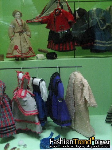 ��������r��Ů�b�����^չ�[