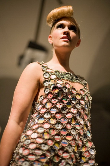 SҲ{ߌModepalastչʾ