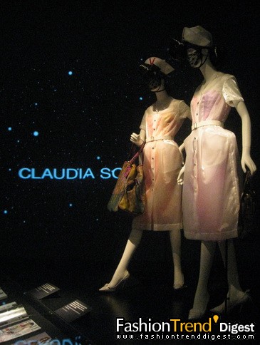 �~�s�󶼕�(hu��)�����^Model As Museչ