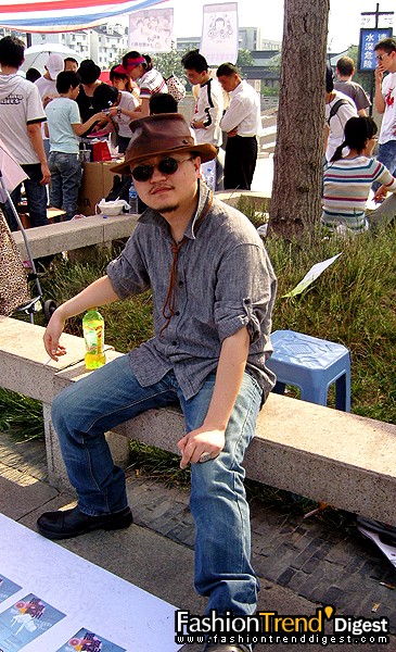 FTD-foto:����(chu��ng)���м������K��վ��һ����(zh��n)��