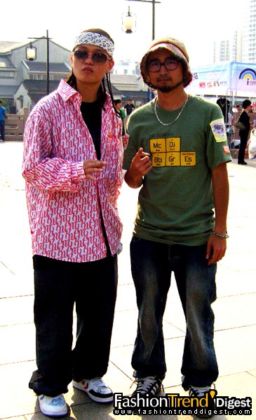 FTD-foto:�������м������K��վ��һ������