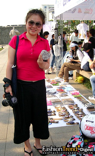 FTD-foto:����(chu��ng)���м������K��վ��һ����(zh��n)��