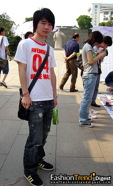 FTD-foto:����(chu��ng)���м������K��վ��һ����(zh��n)��