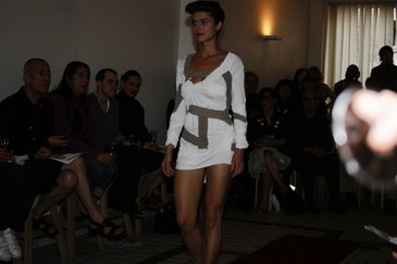 ThomasĮI(y)㣺(gu)STUDIO BERCOTr(sh)bO(sh)Ӌ(j)W(xu)Ժ