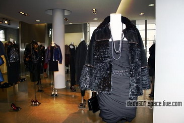 Shopping in Paris��COLETTE