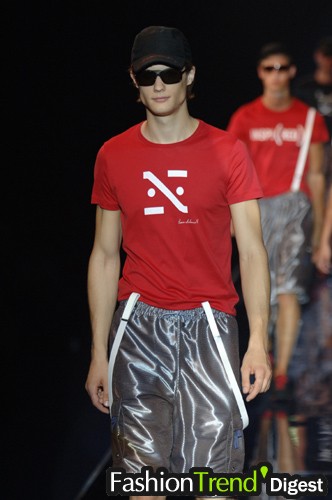 Emporio armani red 07���ĸ���DƬ