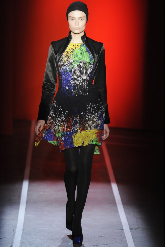 Jonathan Saunders 09�ﶬ����DƬ