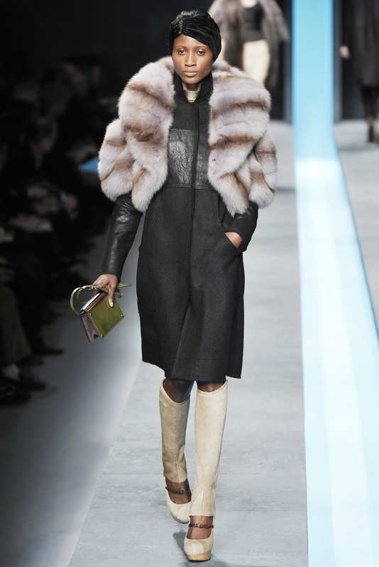 Fendi 09ﶬDƬ