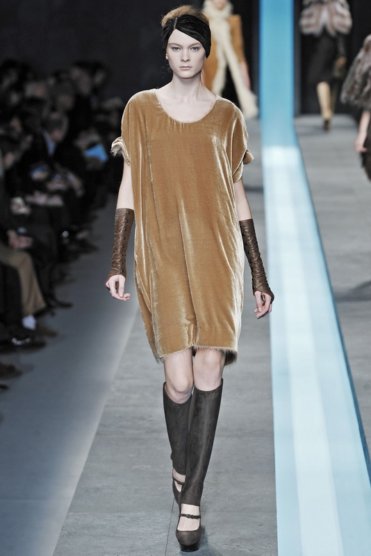 Fendi 09ﶬDƬ