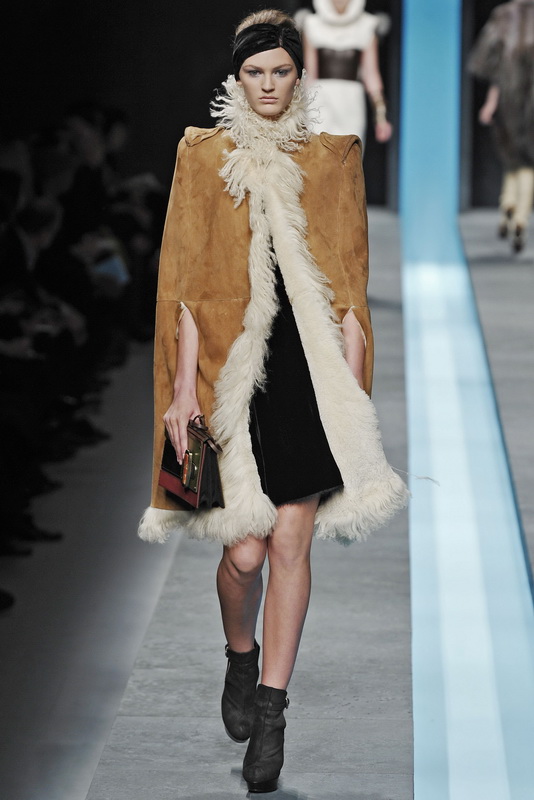 Fendi 09ﶬDƬ