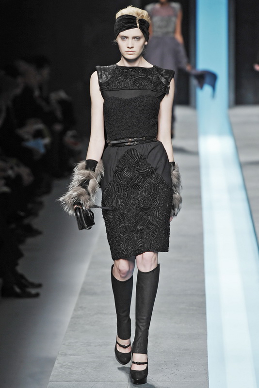 Fendi 09ﶬDƬ