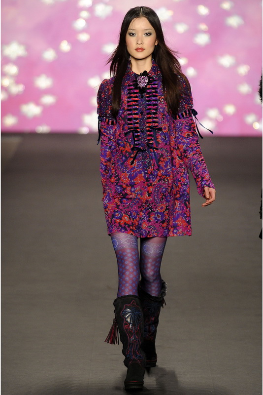 Anna Sui 09ﶬDƬ