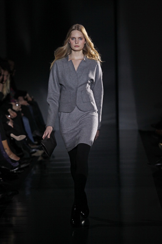  BOSS BLACK 09ﶬDƬ