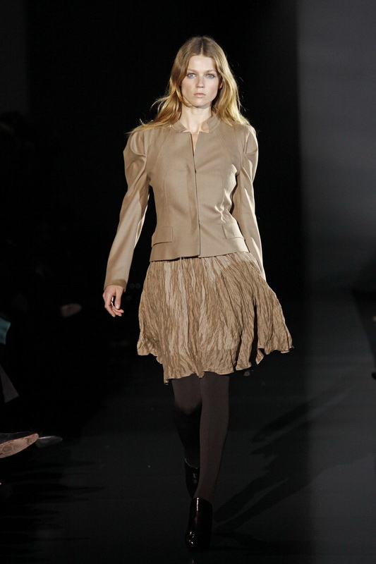  BOSS BLACK 09ﶬDƬ