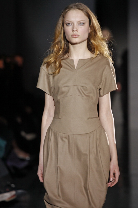  BOSS BLACK 09ﶬDƬ