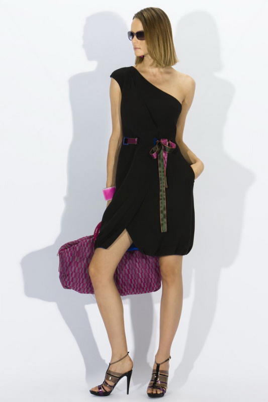 Giorgio Armani 10ĸDƬ