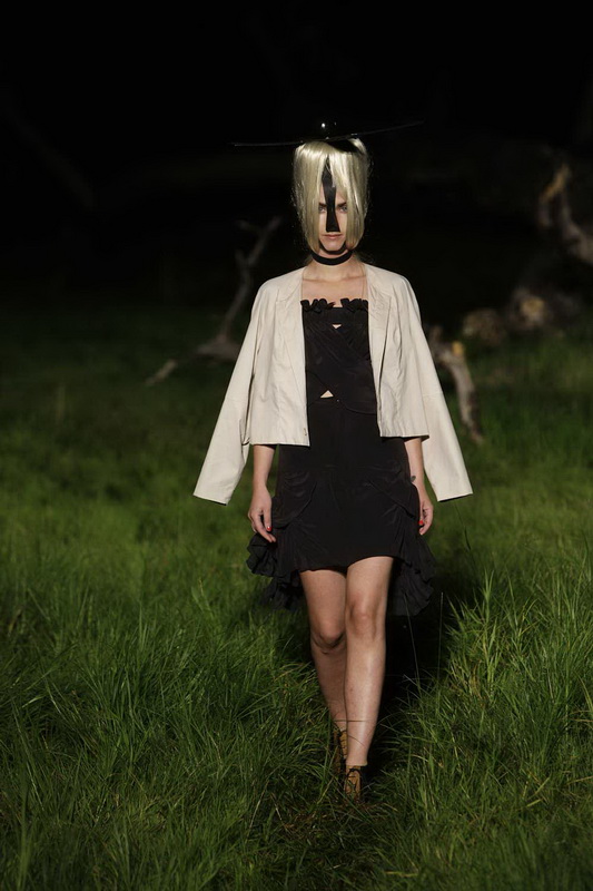 ���� Henrik Vibskov 10���ĸ���DƬ