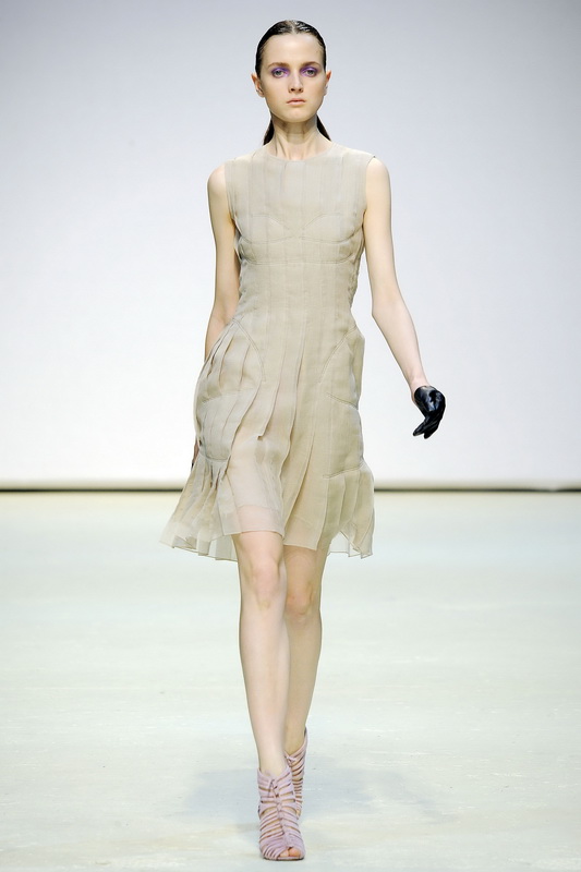 Marios Schwab 10春夏