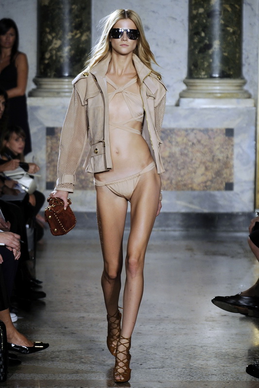 Emilio Pucci 10ĸDƬ