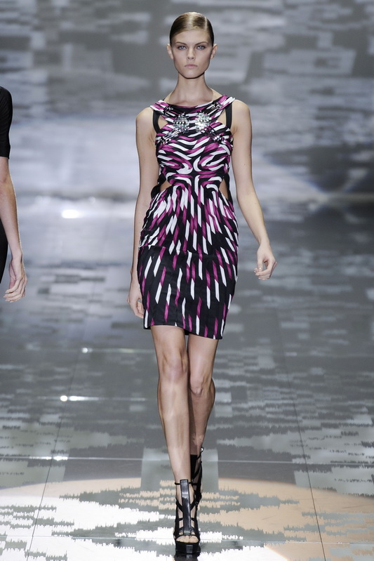 Gucci 10���ĸ���DƬ